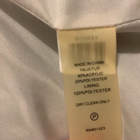 Gorgeous Ombré Faux Fur Vest Vince Camuto w/Pockets So Soft Sz XS - Picture 5 of 9